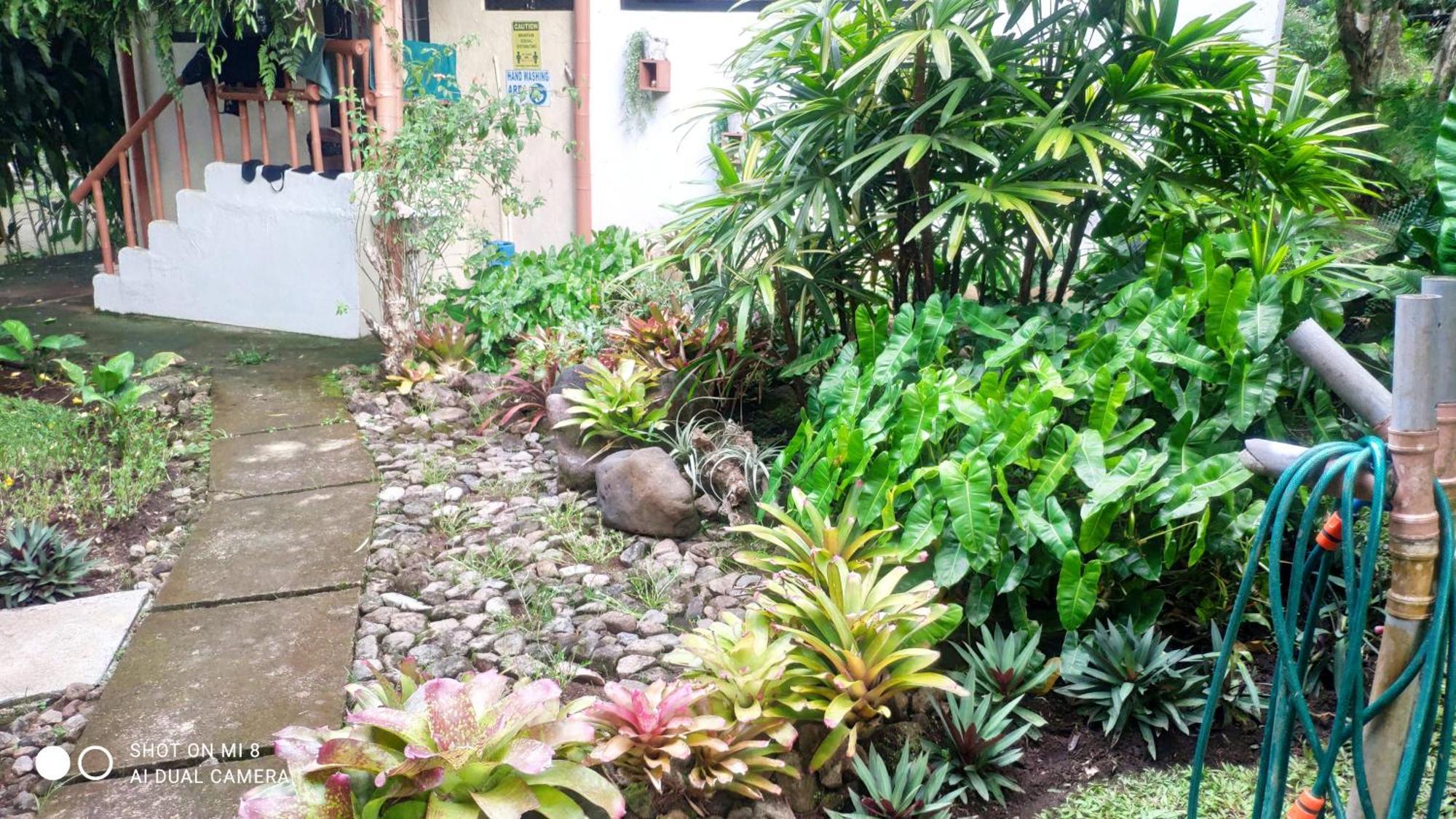 Sun House Rental Mambajao Exterior photo