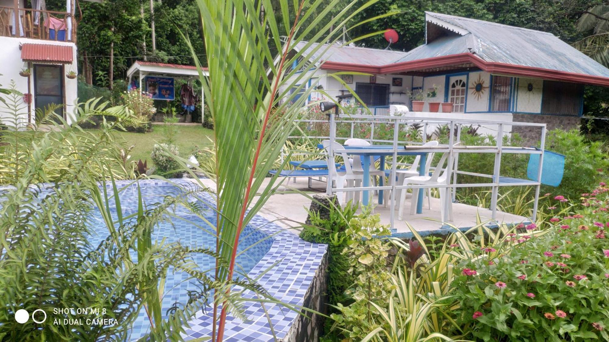 Sun House Rental Mambajao Exterior photo