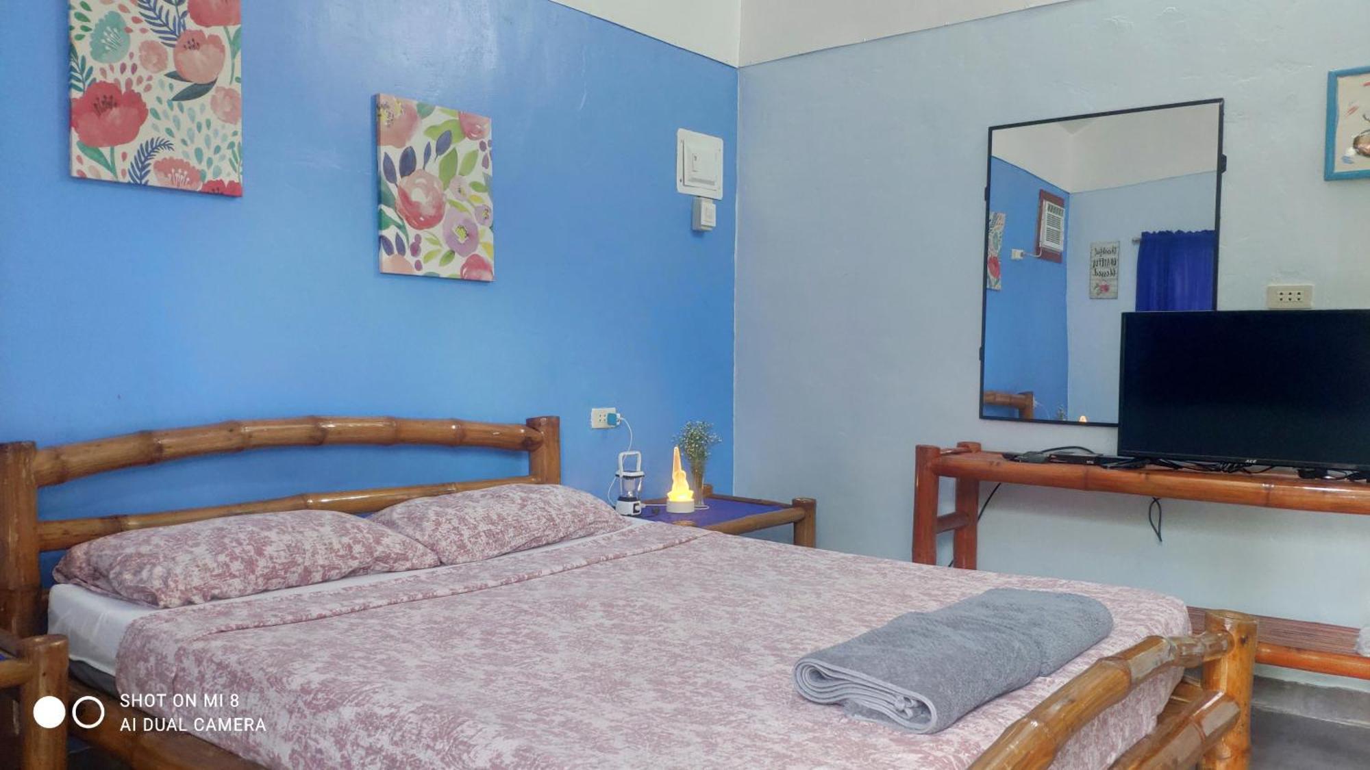 Sun House Rental Mambajao Exterior photo