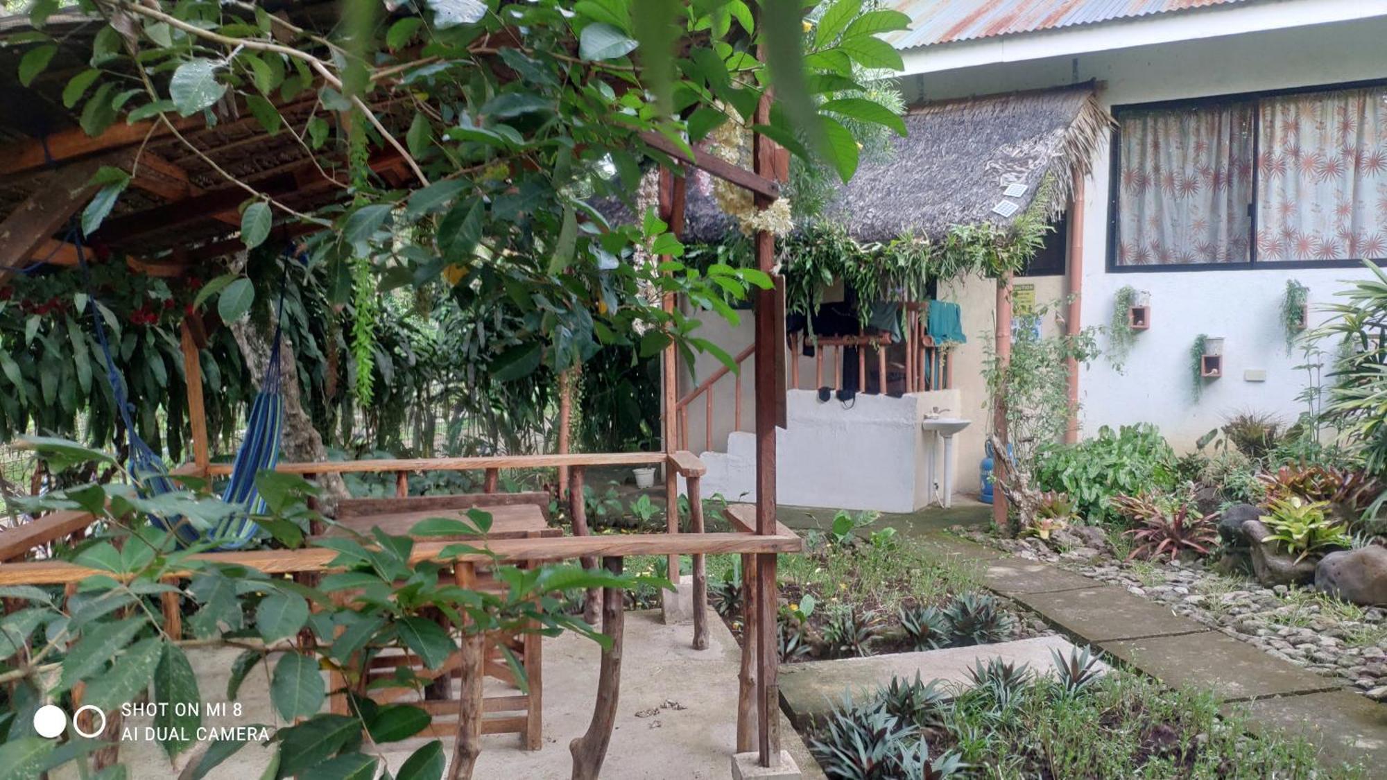 Sun House Rental Mambajao Exterior photo